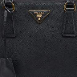Pre Owned Prada Black Saffiano Leather Medium Galleria Double Zip Tote