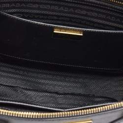 Pre Owned Prada Black Saffiano Leather Medium Galleria Double Zip Tote