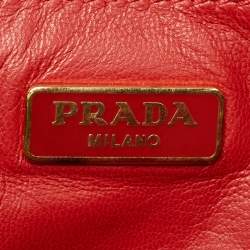 Pre Owned حقيبة كتف برادا جلد سافيانو أسود بقلاب