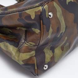 Pre Owned Prada Green Camouflage Leather Spazzolato Shopper Tote