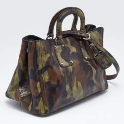 Pre Owned Prada Green Camouflage Leather Spazzolato Shopper Tote