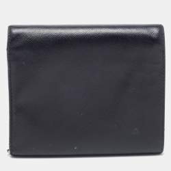 Pre Owned Prada Black Saffiano Metal Leather Triangle Logo Trifold Wallet