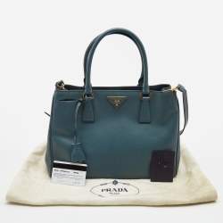 Pre Owned Prada Blue Saffiano Lux Leather Medium Galleria Double Zip Tote