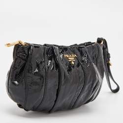 Pre Owned Prada Black Stripes Patent Leather Wristlet Clutch