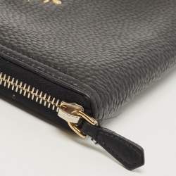 Pre Owned Prada Black Vitello Daino Leather Logo Zip Around Continental Wallet