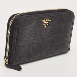 Pre Owned Prada Black Vitello Daino Leather Logo Zip Around Continental Wallet