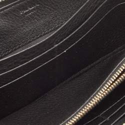 Pre Owned Prada Black Vitello Daino Leather Logo Zip Around Continental Wallet