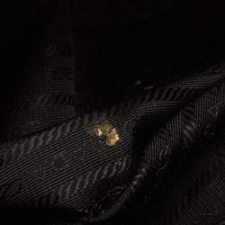 Pre Owned Prada Black Saffiano Lux Leather Small Galleria Tote