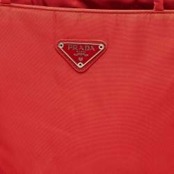 Pre Owned Prada Red Tessuto Nylon City Tote