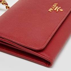 Pre Owned Prada Red Saffiano Metal Leather Wallet On Chain