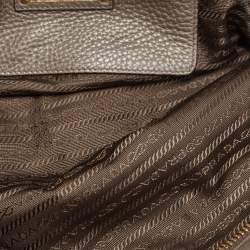 مملوكة مسبقًا Prada Dark Grey Vitello Daino Leather Bauletto Bag