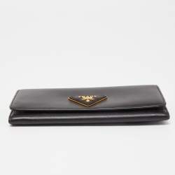 Pre Owned Prada Black Saffiano Lux Leather Flap Continental Wallet