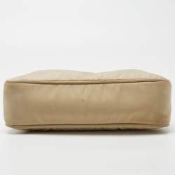 Pre Owned Prada Beige Tessuto Nylon Re-Edition 2000 Shoulder Bag