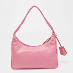 مملوكة مسبقًا Prada Pink Nylon Re-Edition 2000 Baguette Bag