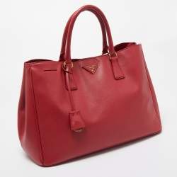 Pre Owned Prada Red Saffiano Leather Large Galleria Tote