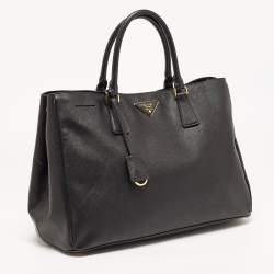 Pre Owned Prada Black Saffiano Lux Leather Large Gardener's Tote