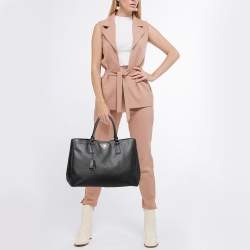 Pre Owned Prada Black Saffiano Lux Leather Large Gardener's Tote