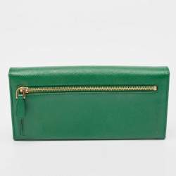 Pre Owned Prada Green Saffiano Lux Leather Logo Flap Continental Wallet