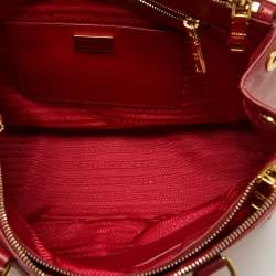 Pre Owned Prada Red Saffiano Lux Leather Medium Double Zip Tote