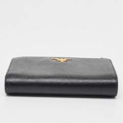 Pre Owned Prada Black Saffiano Leather Lampo Wallet