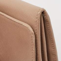مملوكة مسبقًا Prada Beige Leather Flap Wallet On Chain