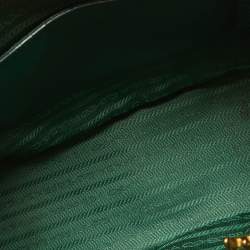 Pre Owned Prada Green Saffiano Lux Leather Small Double Zip Tote