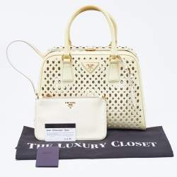Pre Owned Prada Yellow Saffiano Patent Leather Pyramid Frame Satchel