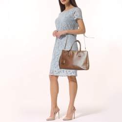Pre Owned Prada Brown Saffiano Lux Leather Medium Double Zip Tote