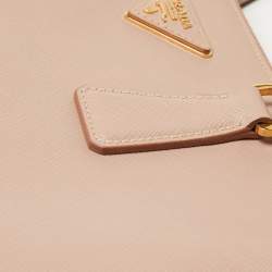 Pre Owned Prada Beige Saffiano Leather Medium Galleria Double Zip Tote