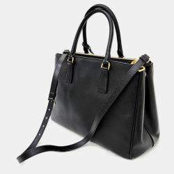 مملوكة مسبقًا Prada Saffiano tote and shoulder bag