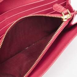 Pre Owned Prada Pink Saffiano Leather Metal Detail Continental Wallet