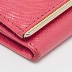 Pre Owned Prada Pink Saffiano Leather Metal Detail Continental Wallet