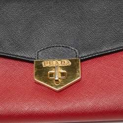 Pre Owned Prada Black/Red Saffiano Leather Turn Lock Wallet