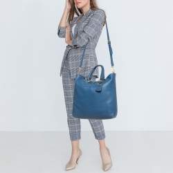 Pre Owned Prada Blue Vitello Daino Leather Tote