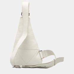Pre Owned Prada White Vitello Daino Sling Bag