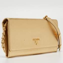 مملوكة مسبقًا Prada Gold Saffiano Metal Leather Wallet on Chain