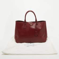 Pre Owned Prada Red Saffiano Leather Large Galleria Tote