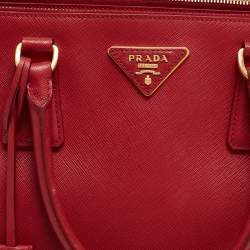 Pre Owned Prada Red Saffiano Leather Large Double Zip Tote