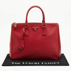 Pre Owned Prada Red Saffiano Leather Large Double Zip Tote