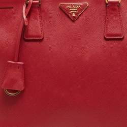 Pre Owned Prada Red Saffiano Leather Large Double Zip Tote