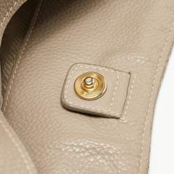 مملوكة مسبقًا Prada Grey Vitello Daino Leather Side Pocket Zip Hobo