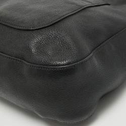 Pre Owned Prada Black Vitello Daino Leather Pocket Hobo