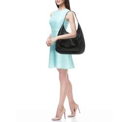Pre Owned Prada Black Vitello Daino Leather Pocket Hobo
