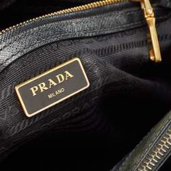 Pre Owned Prada Black Saffiano Lux Leather Medium Middle Zip Tote