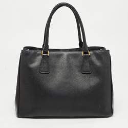 Pre Owned Prada Black Saffiano Lux Leather Medium Middle Zip Tote