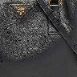 Pre Owned Prada Black Saffiano Lux Leather Medium Middle Zip Tote
