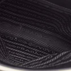 Pre Owned Prada Black/White Patent Leather Frame Top Handle Bag