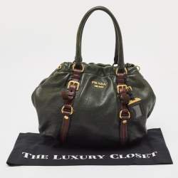 Pre Owned حقيبة هوبو برادا فيتيلو داينو جلد نحاسي