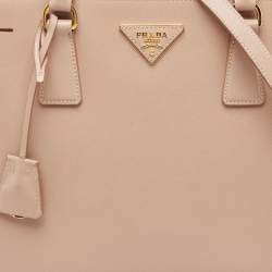 مملوكة مسبقًا Prada Dusty Pink Saffiano Lux Leather Medium Double Zip Tote