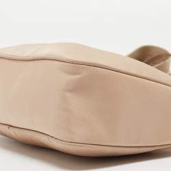 Pre Owned Prada Beige Nylon and Leather Re-Edition 2005 Shoulder Bag